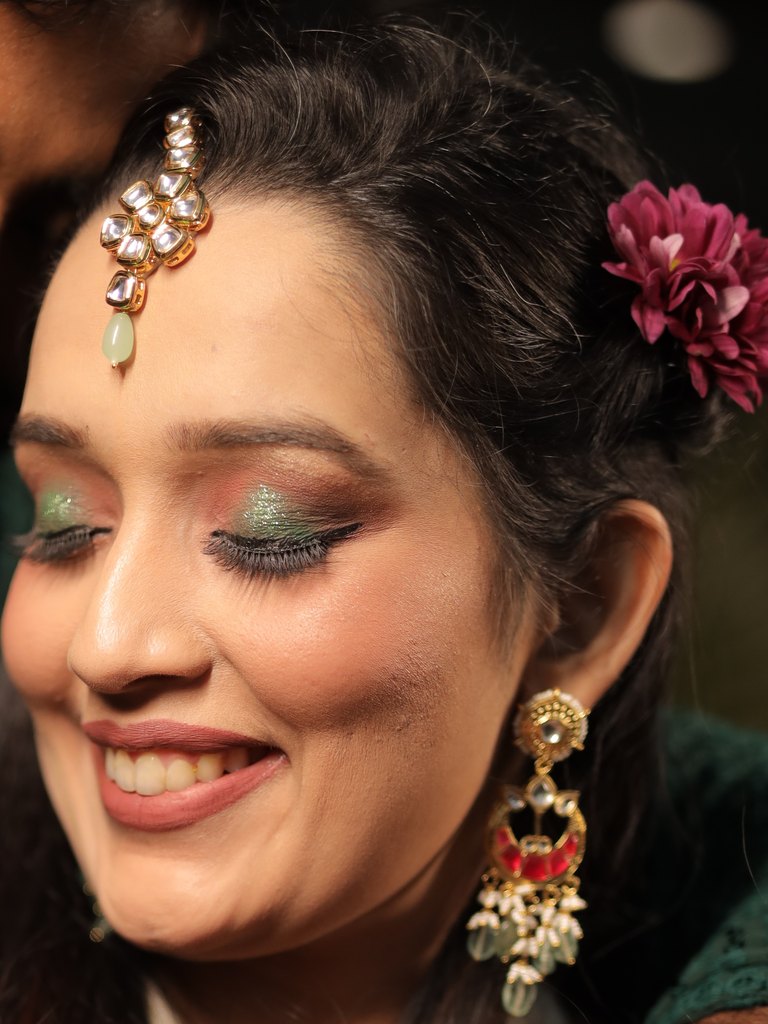 Festive Emerald Mehndi Glam